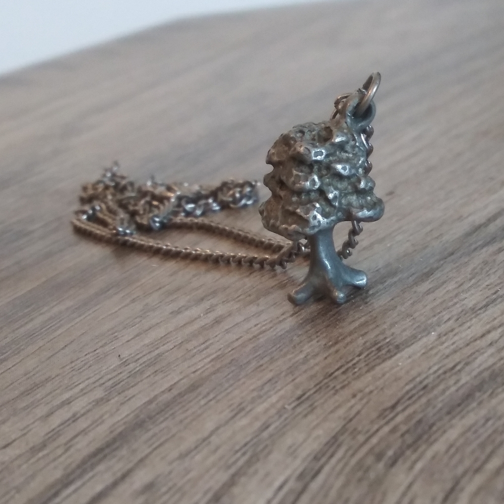 Vintage Tree Necklace Pendant